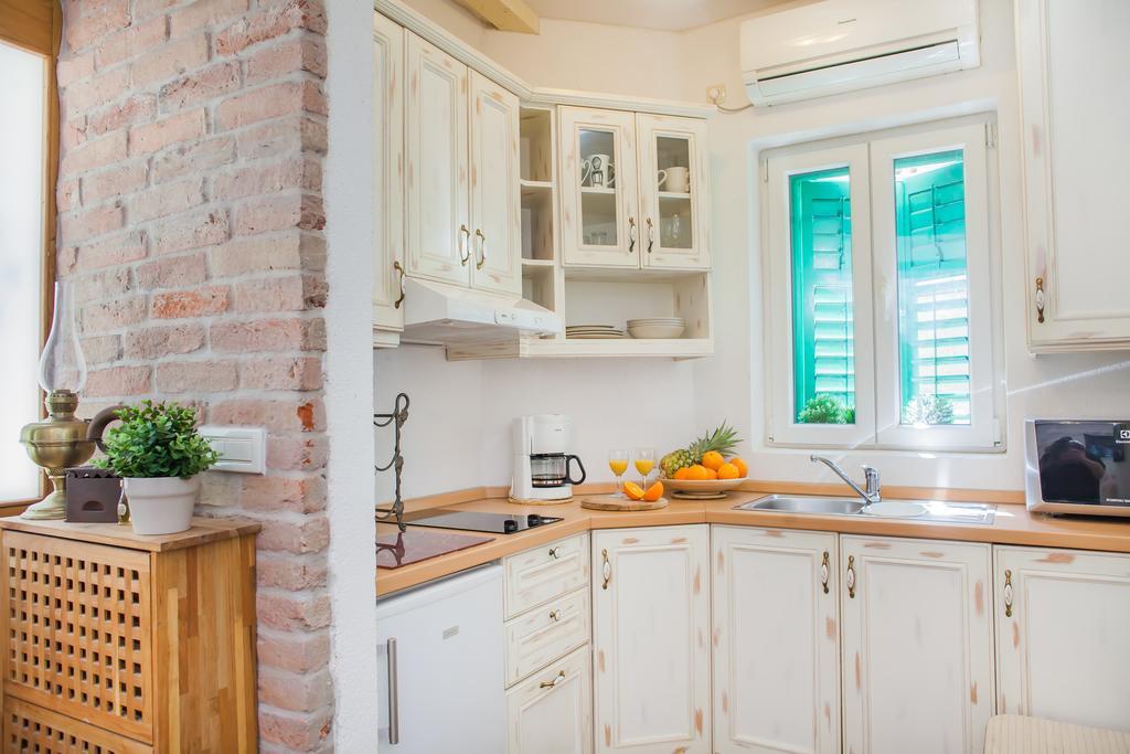 Apartments Laurus شيبينيك المظهر الخارجي الصورة