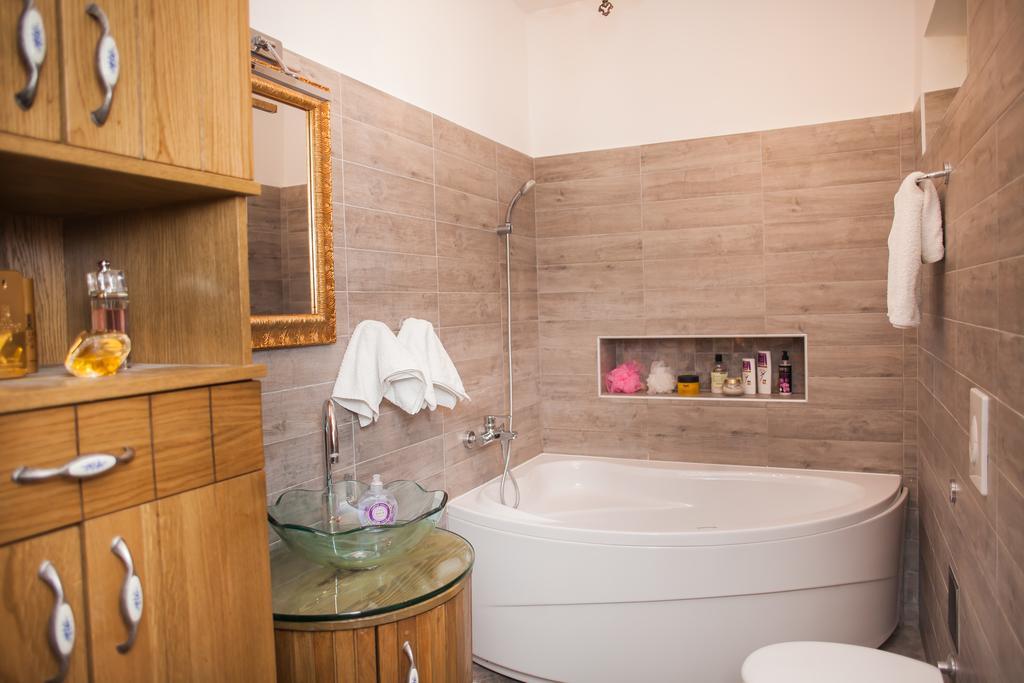 Apartments Laurus شيبينيك المظهر الخارجي الصورة